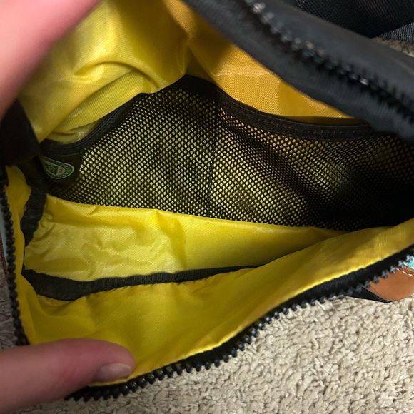 Mountain smith Fanny pack - Picture 2 of 3